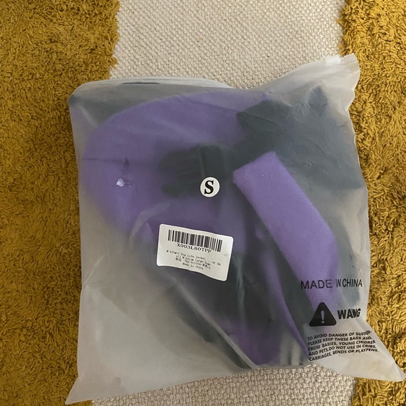 Dog Life Jacket - Picture 3 of 7